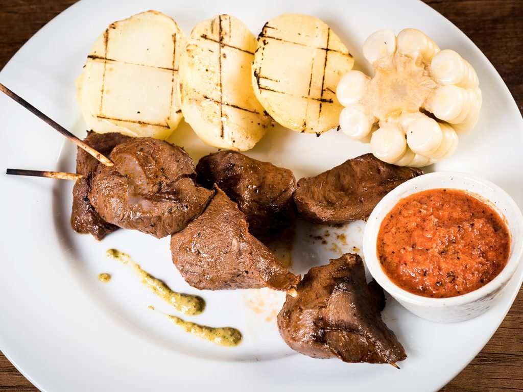 Anticuchos peruanos