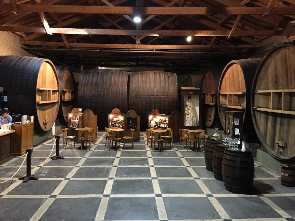 Ruta del vino, Museo de la Bodega La Rural