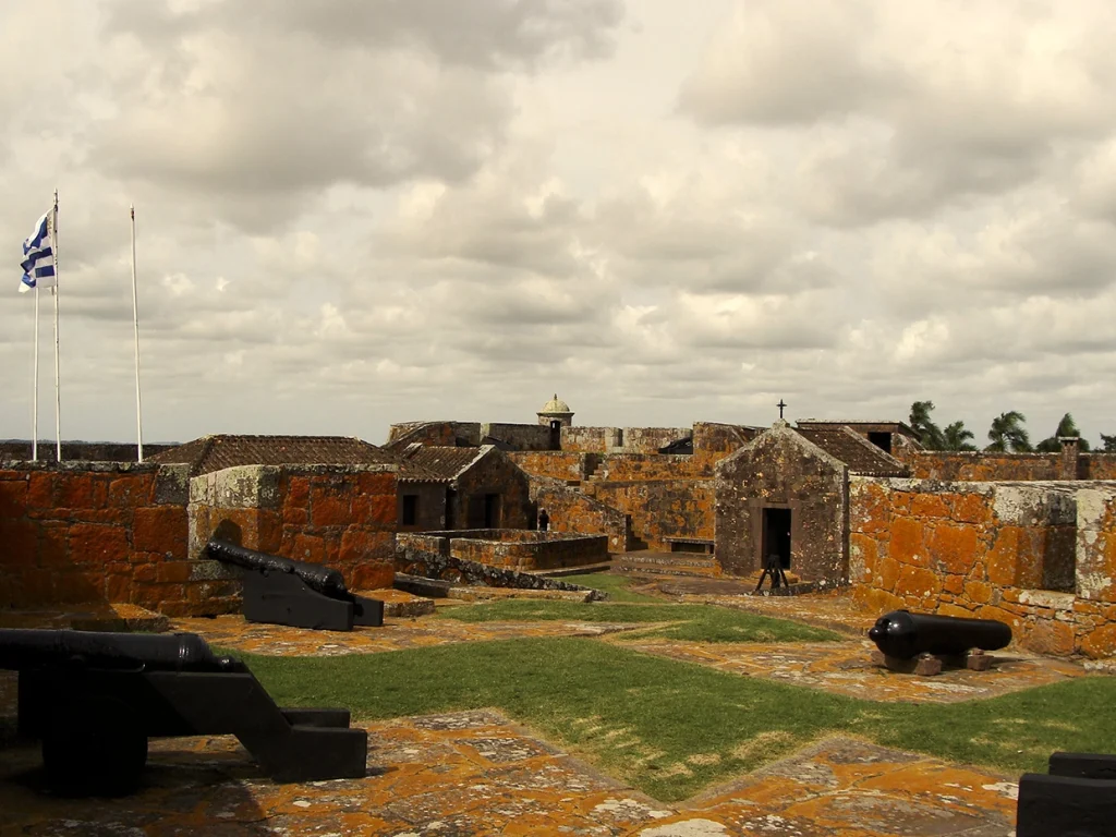 Fuertes en Uruguay