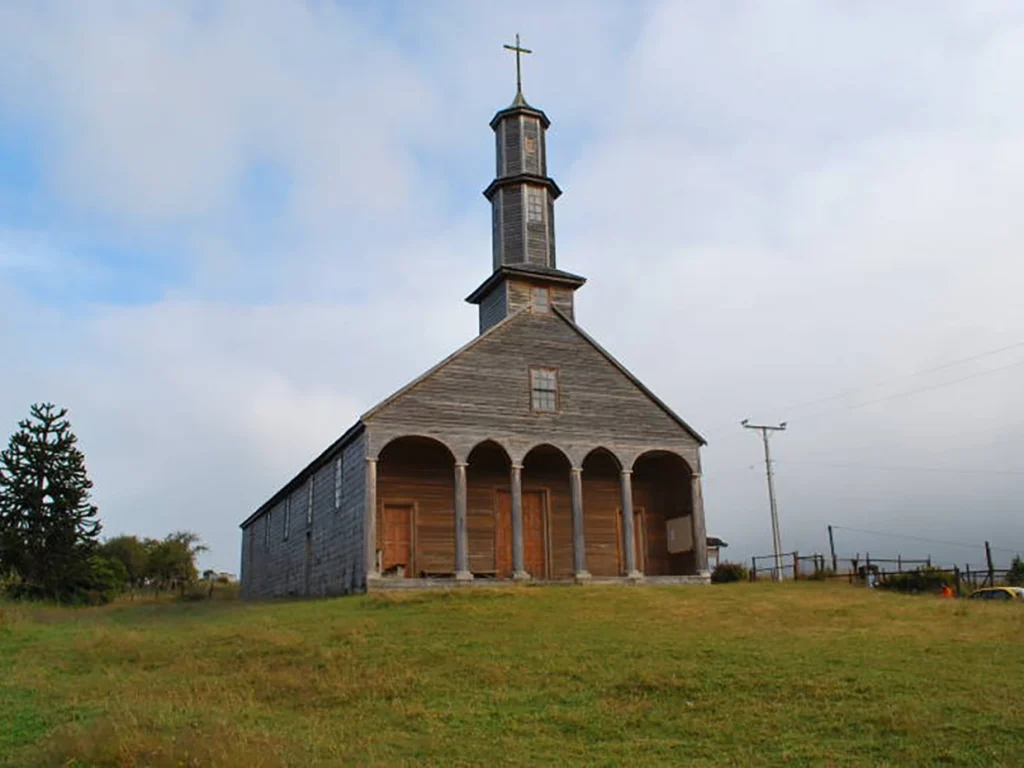 Iglesia San Antonio de Vilupulli