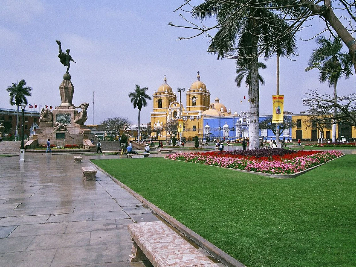 Plaza de Armas de Trujillo