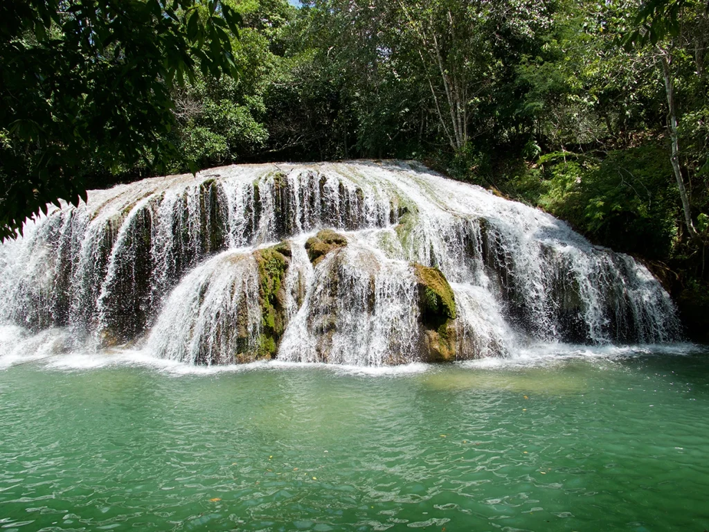 Cachoeira en estancia Mimosa